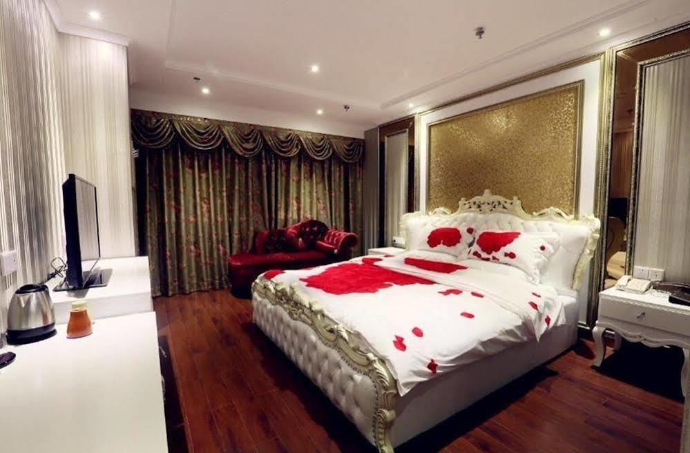 Chongqing Xinhao Theme Hotel Exterior foto